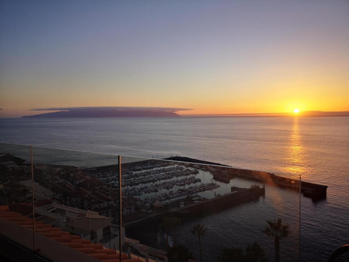 Magnificent Apt. With Sea View, Cliff & Marina Santiago Del Teide Ngoại thất bức ảnh